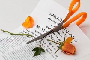 Развод пред нотариус? Предимства и недостатъци